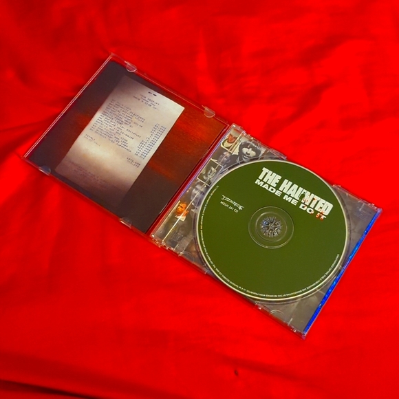 THE HAUNTED. MADE ME DO IT. - Picture 3 of 3